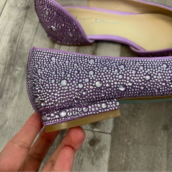 Betsey Johnson Remy Flat Pointed Toe Embellished Size 6 1/2 M Purple - Picture 10 of 12
